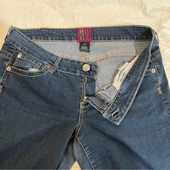 Torrid Denim Dark Wash skinny Jean size 18R - Picture 3 of 13